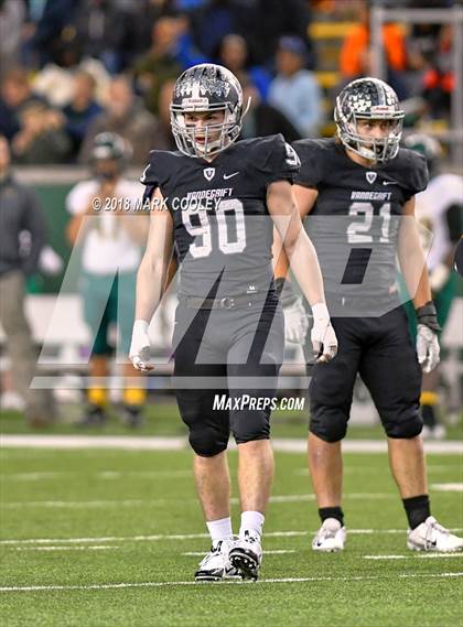 Thumbnail 1 in Vandegrift vs. Longview (UIL 6A D2 Regional) photogallery.