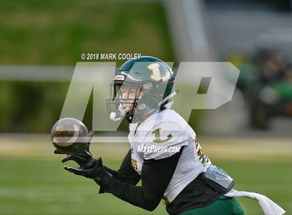 Thumbnail 3 in Vandegrift vs. Longview (UIL 6A D2 Regional) photogallery.