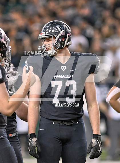 Thumbnail 2 in Vandegrift vs. Longview (UIL 6A D2 Regional) photogallery.