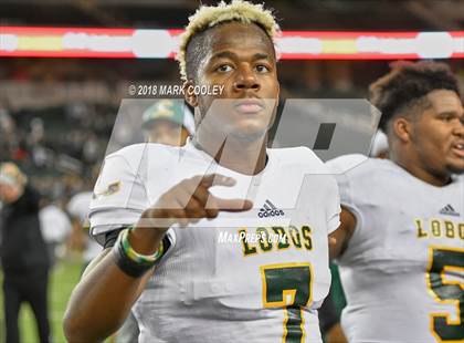 Thumbnail 2 in Vandegrift vs. Longview (UIL 6A D2 Regional) photogallery.