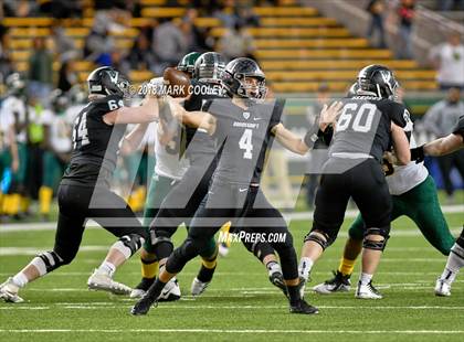 Thumbnail 2 in Vandegrift vs. Longview (UIL 6A D2 Regional) photogallery.