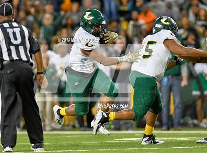 Thumbnail 1 in Vandegrift vs. Longview (UIL 6A D2 Regional) photogallery.