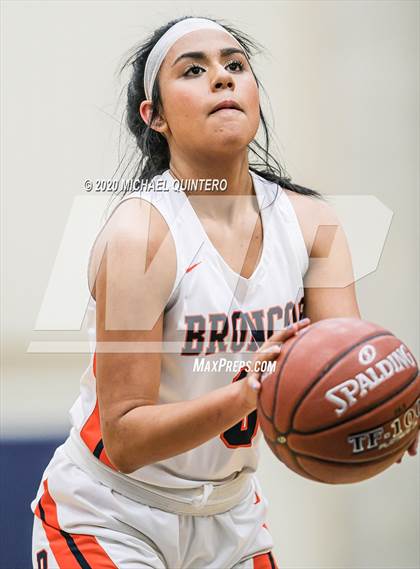 Thumbnail 2 in Clark vs. Brandeis photogallery.