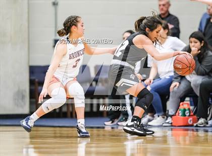 Thumbnail 2 in Clark vs. Brandeis photogallery.