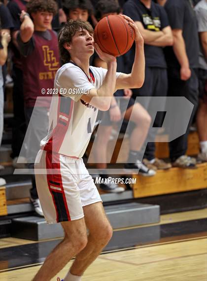 Thumbnail 3 in Campolindo vs. Las Lomas (CIF NCS N2 Final) photogallery.