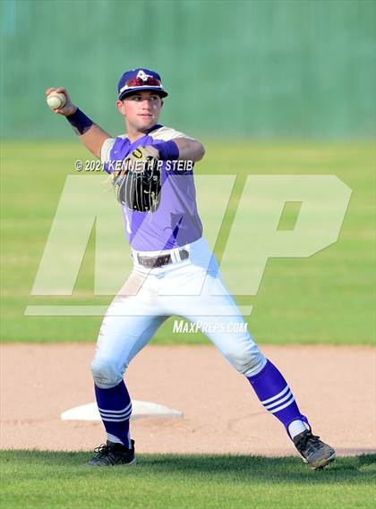 Thumbnail 2 in Central Lafourche @ Ascension Catholic photogallery.