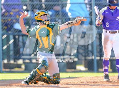Thumbnail 3 in Central Lafourche @ Ascension Catholic photogallery.
