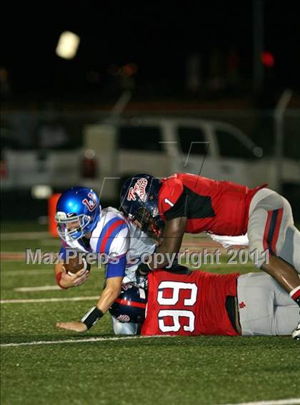 Thumbnail 2 in Memphis University @ South Panola photogallery.