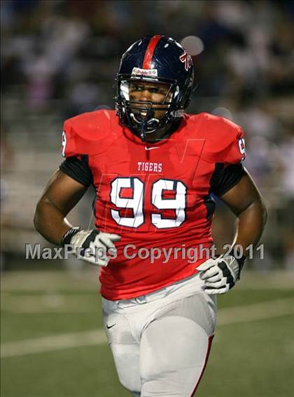 Thumbnail 2 in Memphis University @ South Panola photogallery.