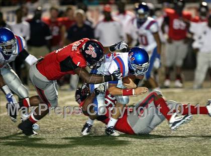 Thumbnail 2 in Memphis University @ South Panola photogallery.
