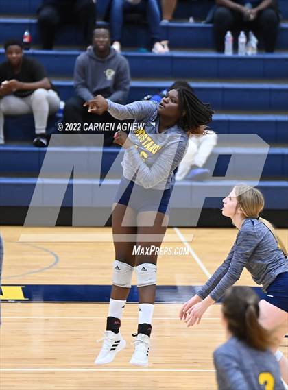 Thumbnail 2 in Cypress Ranch vs Langham Creek photogallery.