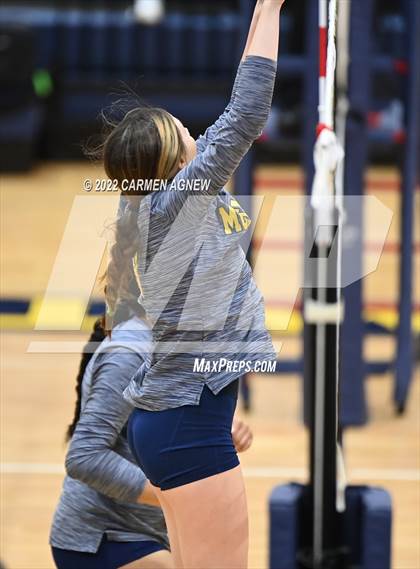 Thumbnail 2 in Cypress Ranch vs Langham Creek photogallery.