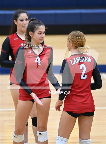 Thumbnail 1 in Cypress Ranch vs Langham Creek photogallery.