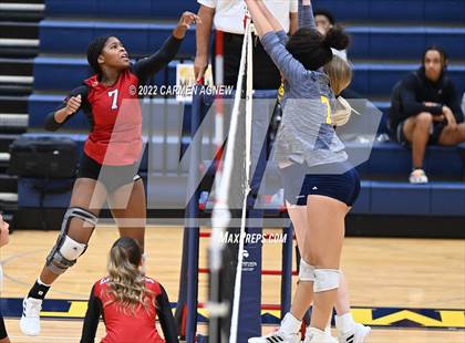Thumbnail 1 in Cypress Ranch vs Langham Creek photogallery.