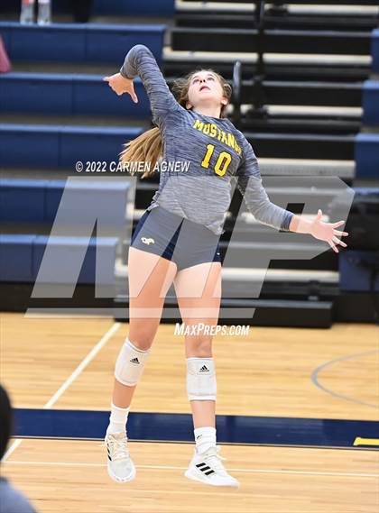 Thumbnail 1 in Cypress Ranch vs Langham Creek photogallery.