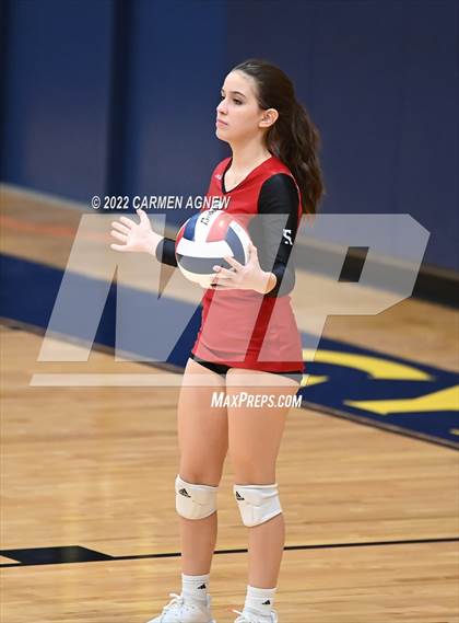 Thumbnail 3 in Cypress Ranch vs Langham Creek photogallery.