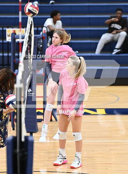 Thumbnail 3 in Cypress Ranch vs Langham Creek photogallery.