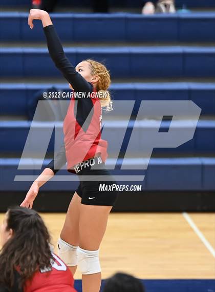 Thumbnail 2 in Cypress Ranch vs Langham Creek photogallery.