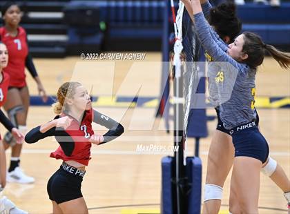 Thumbnail 1 in Cypress Ranch vs Langham Creek photogallery.
