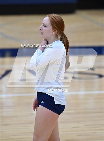 Thumbnail 2 in Cypress Ranch vs Langham Creek photogallery.