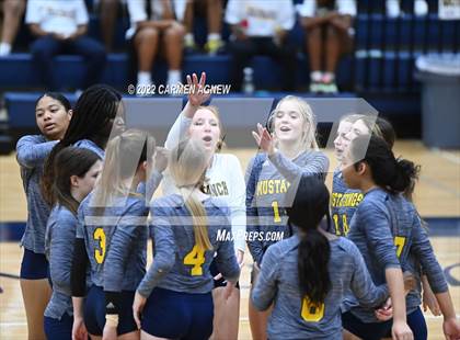 Thumbnail 3 in Cypress Ranch vs Langham Creek photogallery.