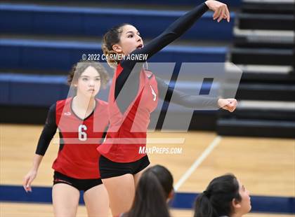 Thumbnail 3 in Cypress Ranch vs Langham Creek photogallery.