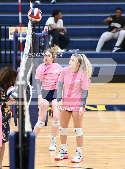 Thumbnail 1 in Cypress Ranch vs Langham Creek photogallery.