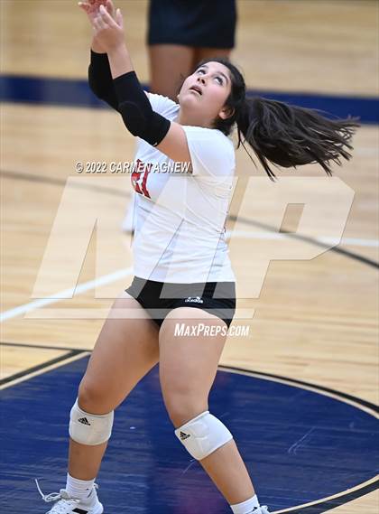 Thumbnail 3 in Cypress Ranch vs Langham Creek photogallery.