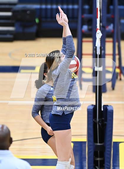 Thumbnail 1 in Cypress Ranch vs Langham Creek photogallery.