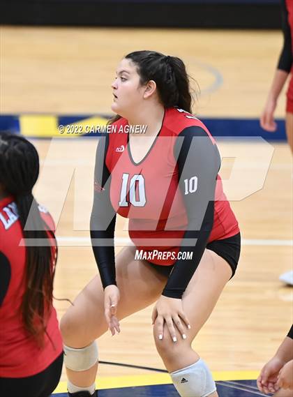 Thumbnail 1 in Cypress Ranch vs Langham Creek photogallery.