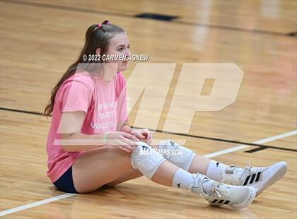 Thumbnail 3 in Cypress Ranch vs Langham Creek photogallery.