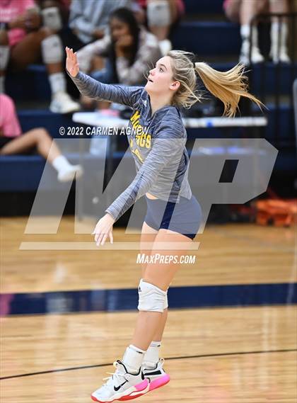 Thumbnail 2 in Cypress Ranch vs Langham Creek photogallery.