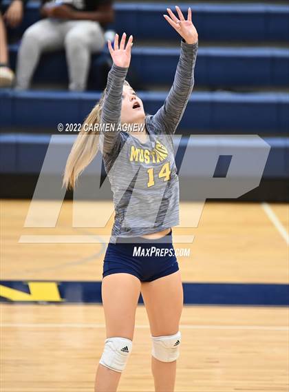 Thumbnail 3 in Cypress Ranch vs Langham Creek photogallery.