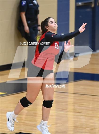 Thumbnail 2 in Cypress Ranch vs Langham Creek photogallery.