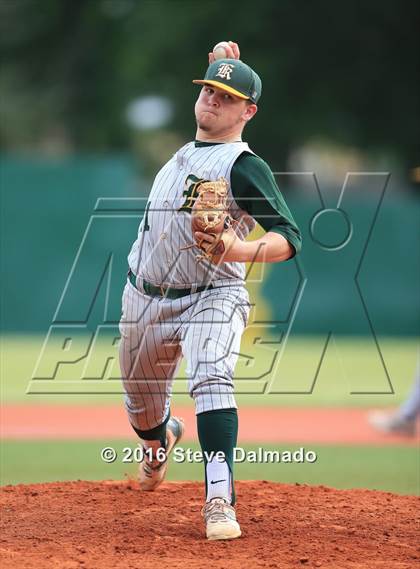 Thumbnail 2 in Grace King vs St Martins Episcopal photogallery.