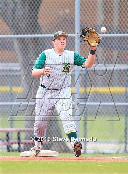 Thumbnail 2 in Grace King vs St Martins Episcopal photogallery.