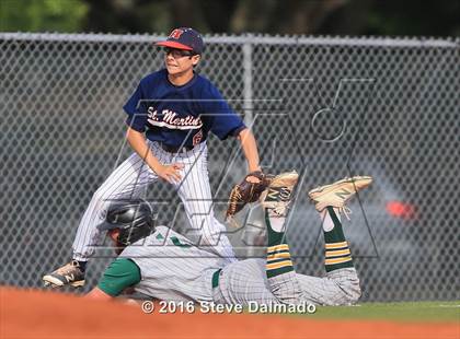Thumbnail 2 in Grace King vs St Martins Episcopal photogallery.