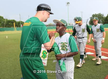 Thumbnail 2 in Grace King vs St Martins Episcopal photogallery.