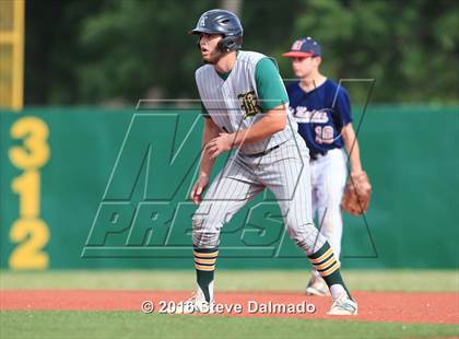 Thumbnail 2 in Grace King vs St Martins Episcopal photogallery.
