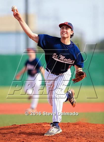 Thumbnail 1 in Grace King vs St Martins Episcopal photogallery.
