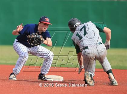 Thumbnail 2 in Grace King vs St Martins Episcopal photogallery.