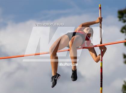 Thumbnail 1 in OIA Finals photogallery.