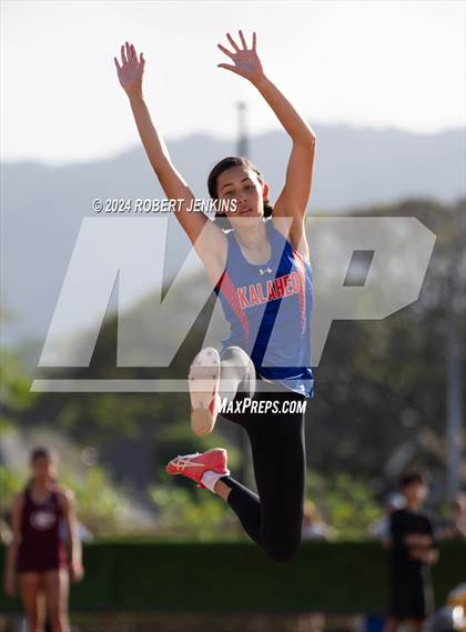 Thumbnail 2 in OIA Finals photogallery.
