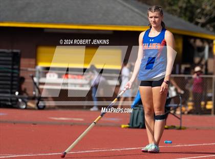 Thumbnail 3 in OIA Finals photogallery.
