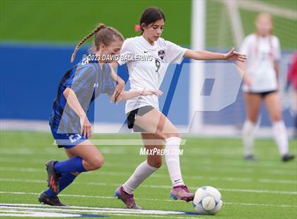 Thumbnail 2 in Byron Nelson vs. Marcus (UIL 6A Regional Semifinal) photogallery.