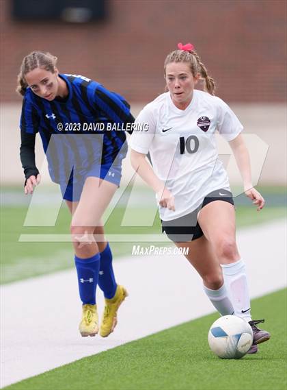 Thumbnail 1 in Byron Nelson vs. Marcus (UIL 6A Regional Semifinal) photogallery.