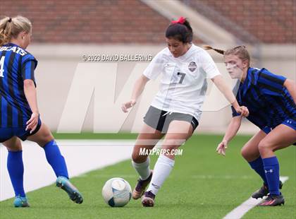 Thumbnail 3 in Byron Nelson vs. Marcus (UIL 6A Regional Semifinal) photogallery.