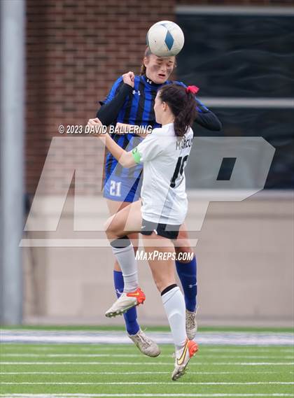 Thumbnail 3 in Byron Nelson vs. Marcus (UIL 6A Regional Semifinal) photogallery.