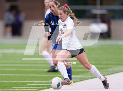 Thumbnail 3 in Byron Nelson vs. Marcus (UIL 6A Regional Semifinal) photogallery.
