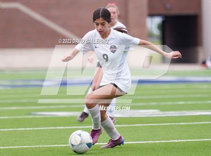 Thumbnail 3 in Byron Nelson vs. Marcus (UIL 6A Regional Semifinal) photogallery.